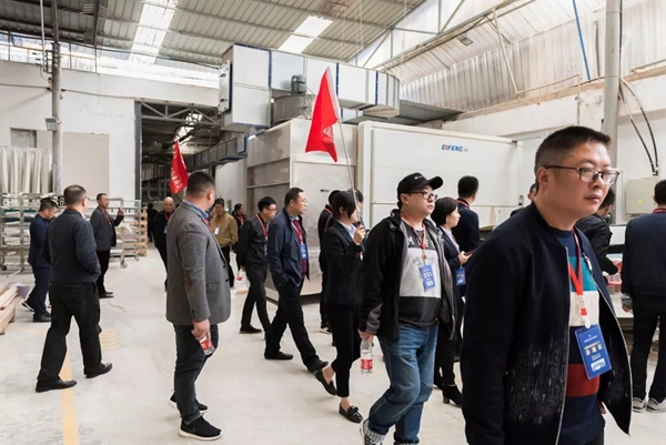 朗墅喜迎百余川派家居企业考察 百企共聚百花满园 朗墅喜迎百余川派家居企业考察 百企共聚百花满园