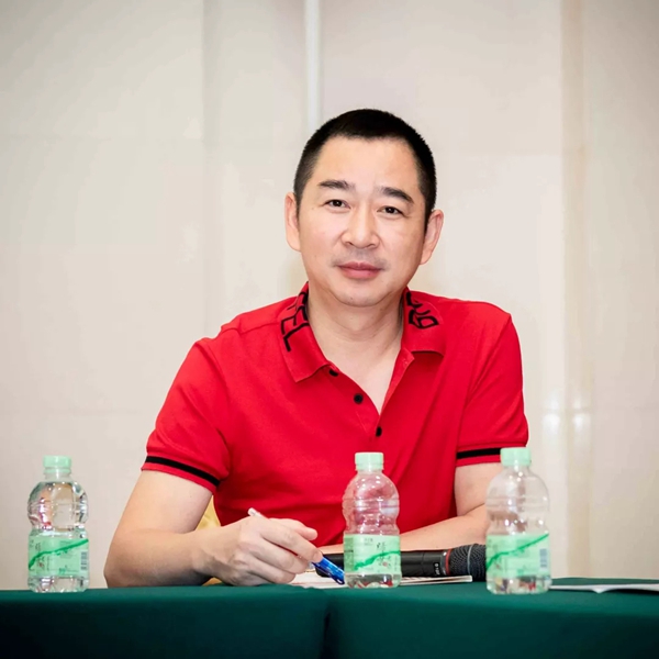 合生雅居全屋定制CEO王天兵出席南充第二届交流会活动