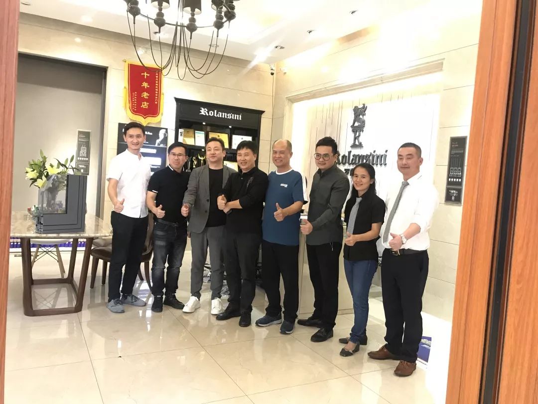 广西环境艺术设计行业协会领导到访罗兰西尼门窗