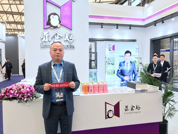 FBC2019门窗幕墙展|呆企鹅门窗总经理胡润：设计出符合用户需求的好门窗