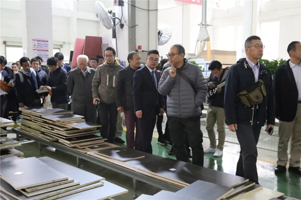 莫干山全屋定制迎接日本木材加工技术协会关西支部考察团一行莅临交流