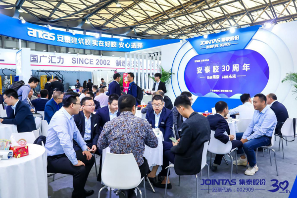 FBC2019门窗幕墙展|集泰股份销售部总经理易东林:实现“一站式”的服务