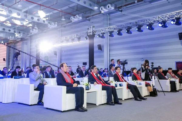 派克墙布X2019首届世界墙纸墙布大会 有所期待臻于完美