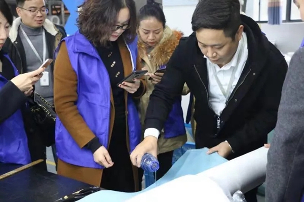 摩卡软装商学院第五期顺利开课 9名经销商签约加入