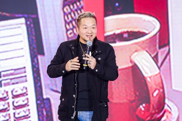 可罗雅墙布出席见证2019世界墙纸墙布大会盛举