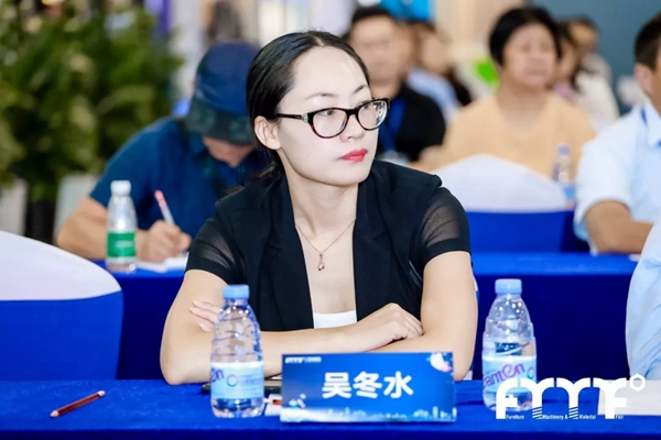 第四届中国家居产业绿色供应链论坛顺利举行