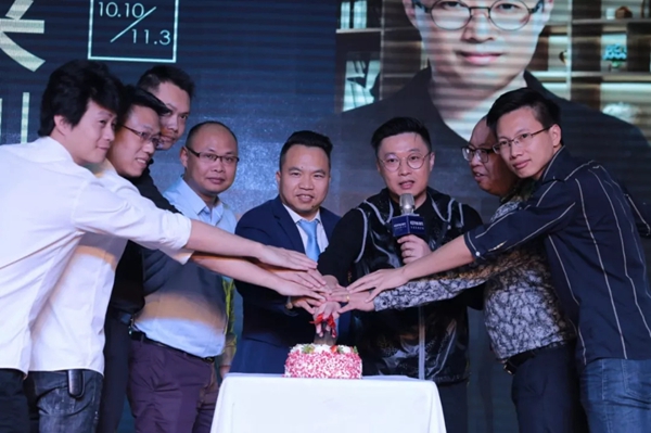 音乐鬼才徐誉滕助力石狮科凡全屋定制5周年盛典