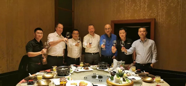 罗兰西尼门窗热情接待德国丝吉利娅集团访问