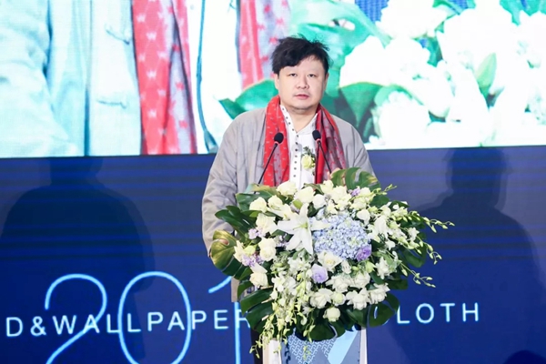 缇绣无缝墙布作为墙布行业的星锐品牌 出席2019墙纸墙布大会