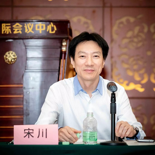 合生雅居全屋定制CEO王天兵出席南充第二届交流会活动