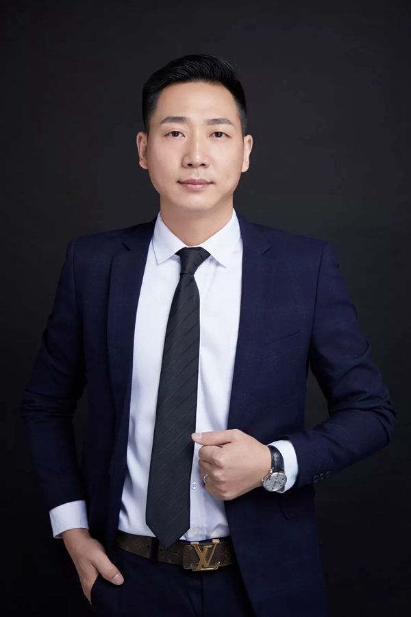 百利玛门窗南宁经销商吴食勇：优质产品赢口碑，用心服务赢信任