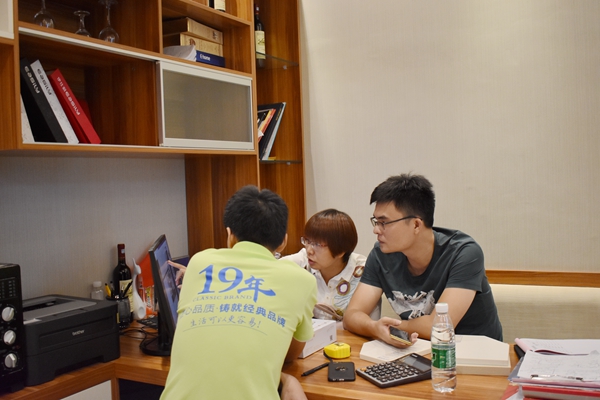 明星经销商|伊仕利家居李国胜：以客户为中心，为他们带来“智享生活”