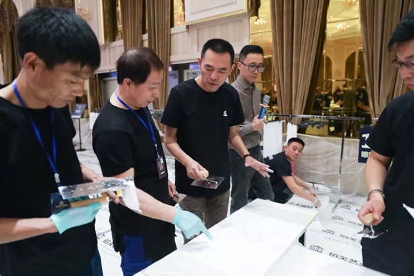 铂芙艺术壁材2020新品工艺特训营完美落幕 铂芙艺术壁材2020新品工艺特训营完美落幕