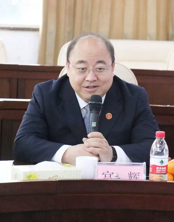 实业派与学院派强强联手 王力携手西安交大开展长期合作