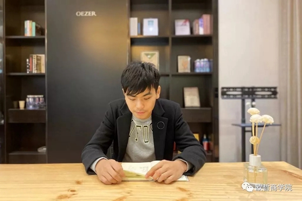 欧哲门窗盐城经销商王浩然：只有不断学习才能进步