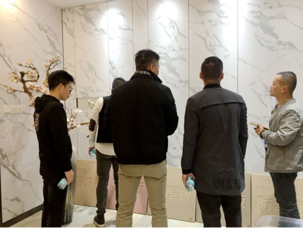 共探美好人居新生活|天湘板材饰面工程研讨交流会圆满举行！