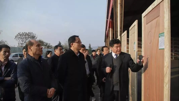 2019中木协木门窗专委会常务副会长扩大会议在湖北荆门拉开帷幕 2019中木协木门窗专委会常务副会长扩大会议在湖北荆门拉开帷幕