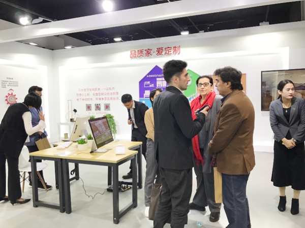 诗尼曼惊艳首秀世界生态设计大会 彰显中国品牌力量