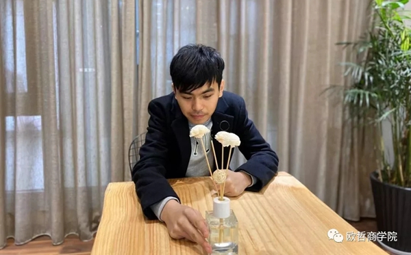 欧哲门窗盐城经销商王浩然：只有不断学习才能进步