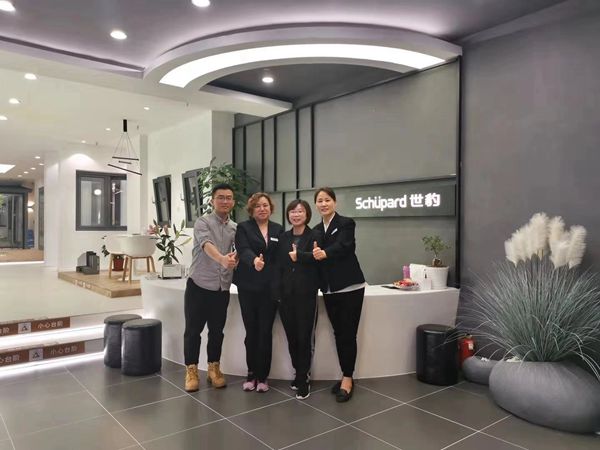 世豹门窗明星经销商孙总：深度挖掘互联网所能带来的价值