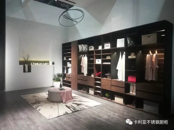 CANLiA卡利亚不锈钢橱柜荣获2019广州设计周推荐品牌