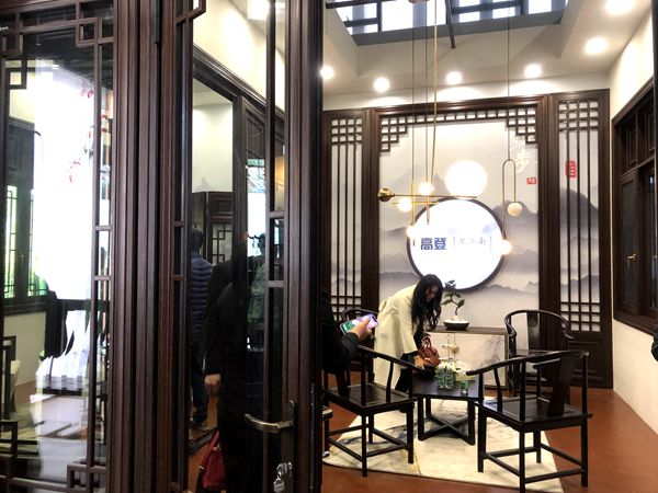 广州设计周|高登铝业李婧：以技术诠释铝家居的艺术