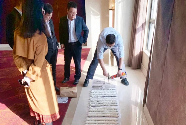 集泰股份承办第一次建筑系统门窗技术及门窗安装培训班