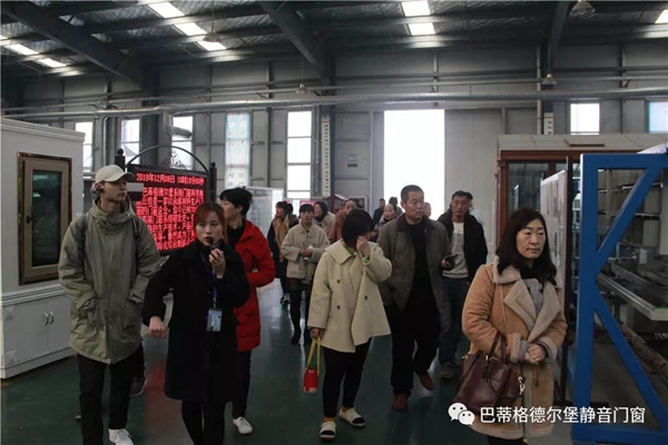 巴蒂格德尔堡系统门窗迎接安徽太和县领导一行参观考察