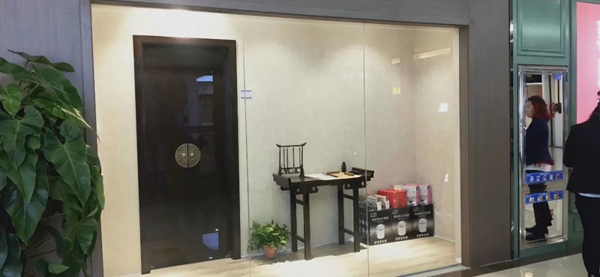 宜居木门河北沧州店李媛媛：从单店到多店组合式发展的经营之道