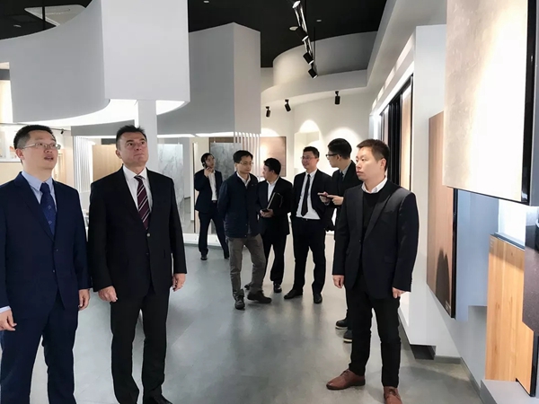 帝龙新材新一轮战略合作再次起航 与太阳化学共同签署合作协议