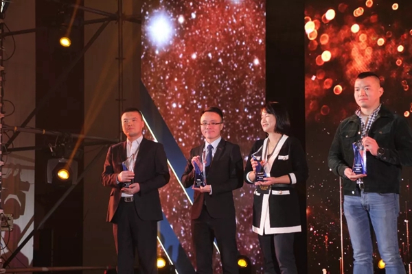 河东科技荣获中国智能建筑品牌大赏三项大奖