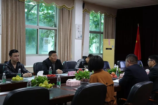亚丹家居迎接欧中商会与中非友协莅临参观交流指导