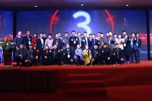 永佳无漆木门荣获“2019年度消费者好评奖”