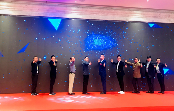 “朗郎星朔·云及四方”朗原集团2019新品牌、新品发布会暨设计师沙龙盛大召开