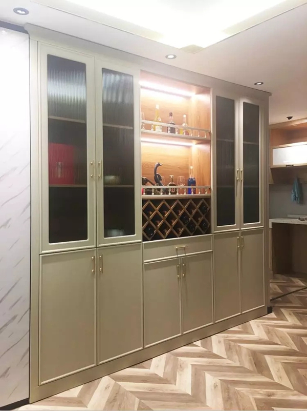 梵尼亚家居工厂展厅 论定制家具的巧妙运用 梵尼亚家居工厂展厅 论定制家具的巧妙运用