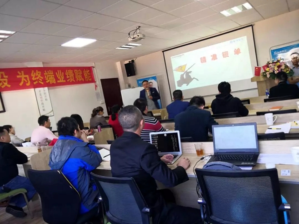 美佰利全屋定制2020终端标准化体系建设的首战之作完美举行