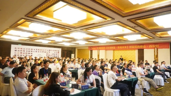 科布斯美学墙布2019大事件回顾 与您一同迎接2020