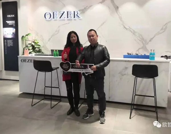 欧哲门窗建阳专卖店廖承钟：专业为基石 术业做服务