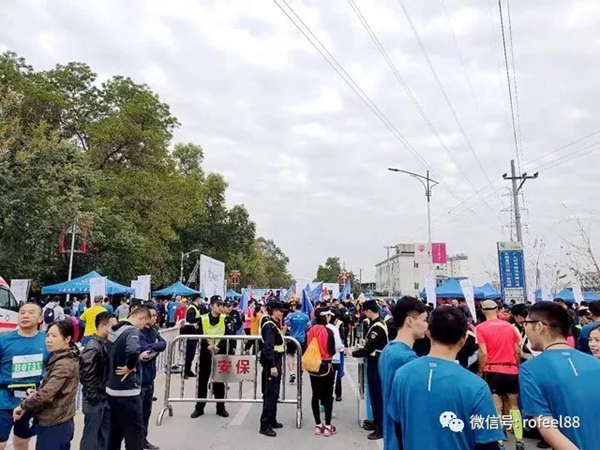 拉斐尔全屋定制 白云区半程马拉松半程塞圆满落下帷幕 拉斐尔全屋定制 白云区半程马拉松半程塞圆满落下帷幕