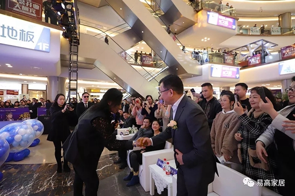 易高家居携手陈志朋助力红星美凯龙四里河旗舰店盛大开业 易高家居携手陈志朋助力红星美凯龙四里河旗舰店盛大开业