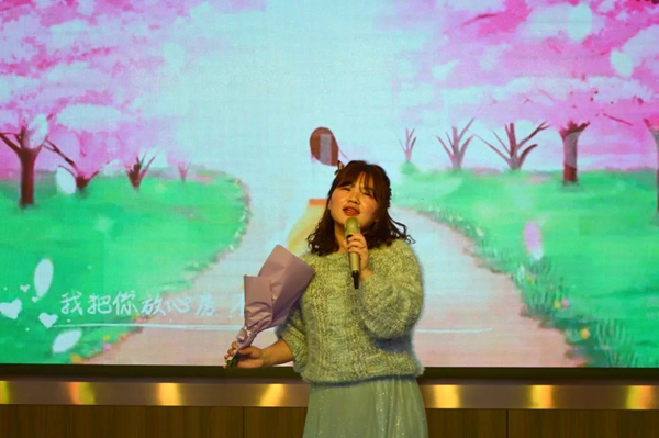 简一家居2019年终盛典暨表彰大会圆满落幕：凝心聚力 不负韶华