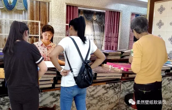 柔然壁纸告诉你墙面装修到底用什么材料好