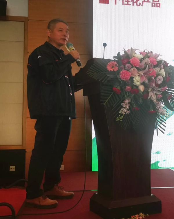 汇龙涂料2020家具漆经销商代表会议完美落幕