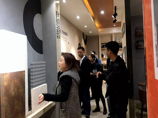 巴德士集团莅临万磊涂料广东佛山总部参观指导