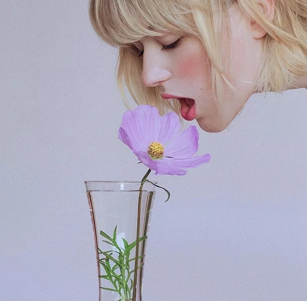 派克墙布:香芋紫 迷幻而高雅的仙境之感