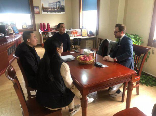 波兰宝林纳集团领导封磊莅临永吉地板参观考察 波兰宝林纳集团领导封磊莅临永吉地板参观考察