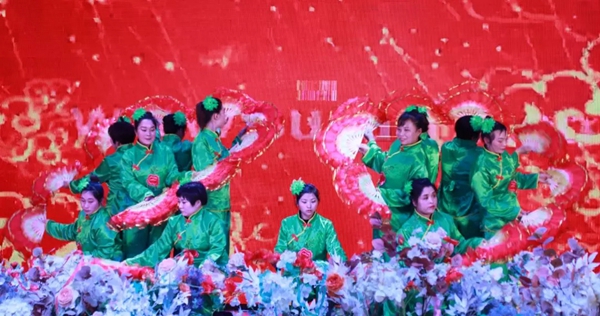 卡登莱全屋定制2020年年会隆重举行：新台阶 新征程 新希望