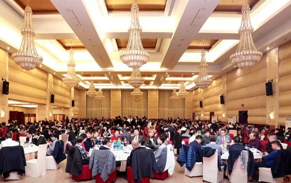 和平铝业30周年致敬奋斗的和平人主题联欢会圆满落幕