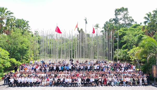 领绣墙布董事长卜晓华:精准提升市场占有率