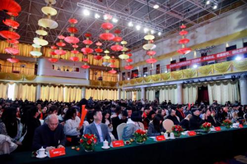今朝装饰2019-2020年度年会盛典取得圆满成功